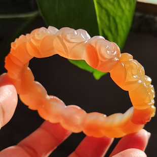 玛瑙印象 炙热玫瑰 纯天然巴西粉玛瑙雕刻手镯 满圈玫瑰花精工 56