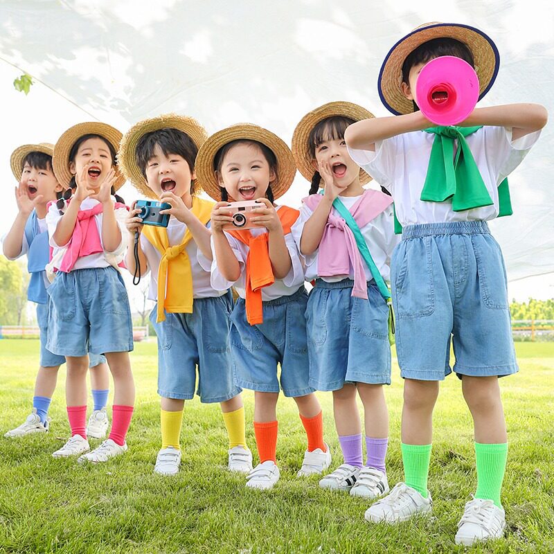 幼儿园毕业季拍照班服小学生运动会儿童牛仔背带短裤六一演出服装