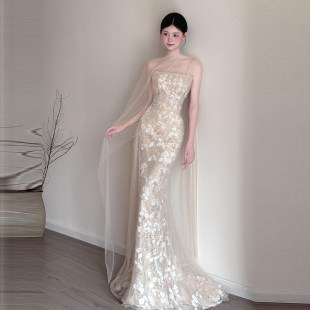 敬酒服新娘2025新款 礼服轻奢小众订婚礼服裙抹胸晨袍显瘦超仙绝美