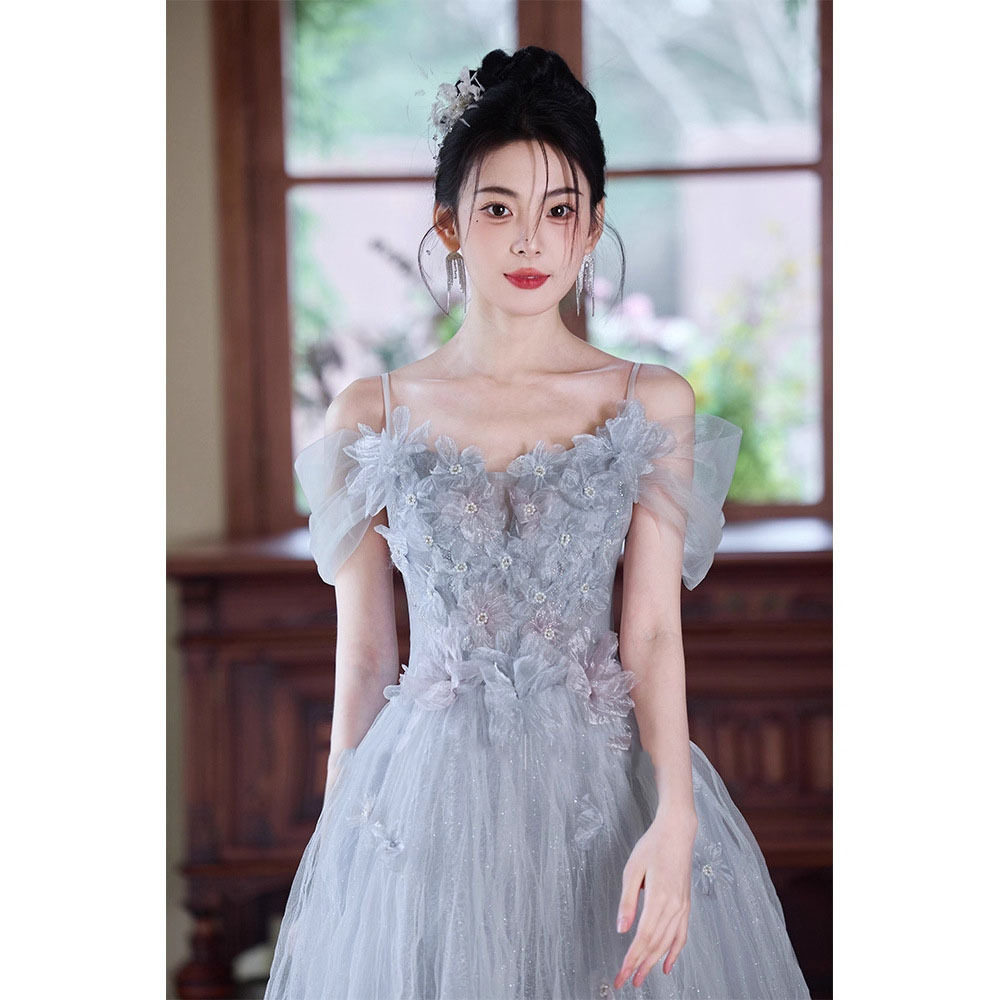 在逃公主晚礼服女2025新款高级感仙气毕业成人礼蓬蓬裙宴会小礼服