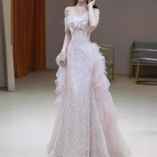 浅粉色主持人星空敬酒服一字肩模特走秀鱼尾年会超仙18岁成年礼服