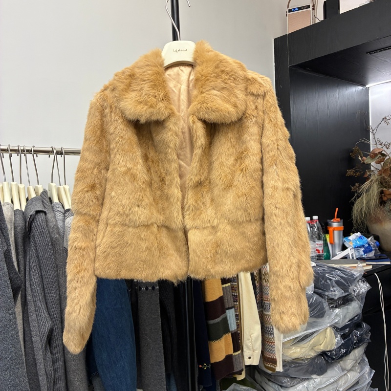 2025秋冬新款时尚翻领短款100%兔毛皮草外套女气质名媛风百搭外套