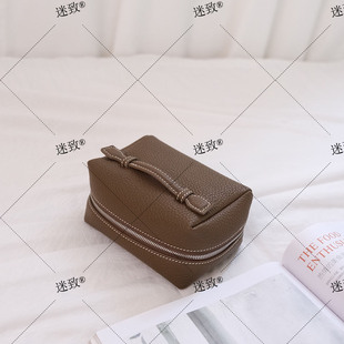 高级感蜡线头层牛皮真皮随身化妆包杂物收纳包便携补妆迷你洗漱包