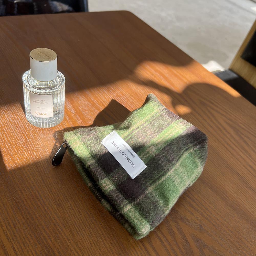 韩版毛呢ins风格纹化妆包大容量便携旅行洗漱包手拿护肤品收纳袋