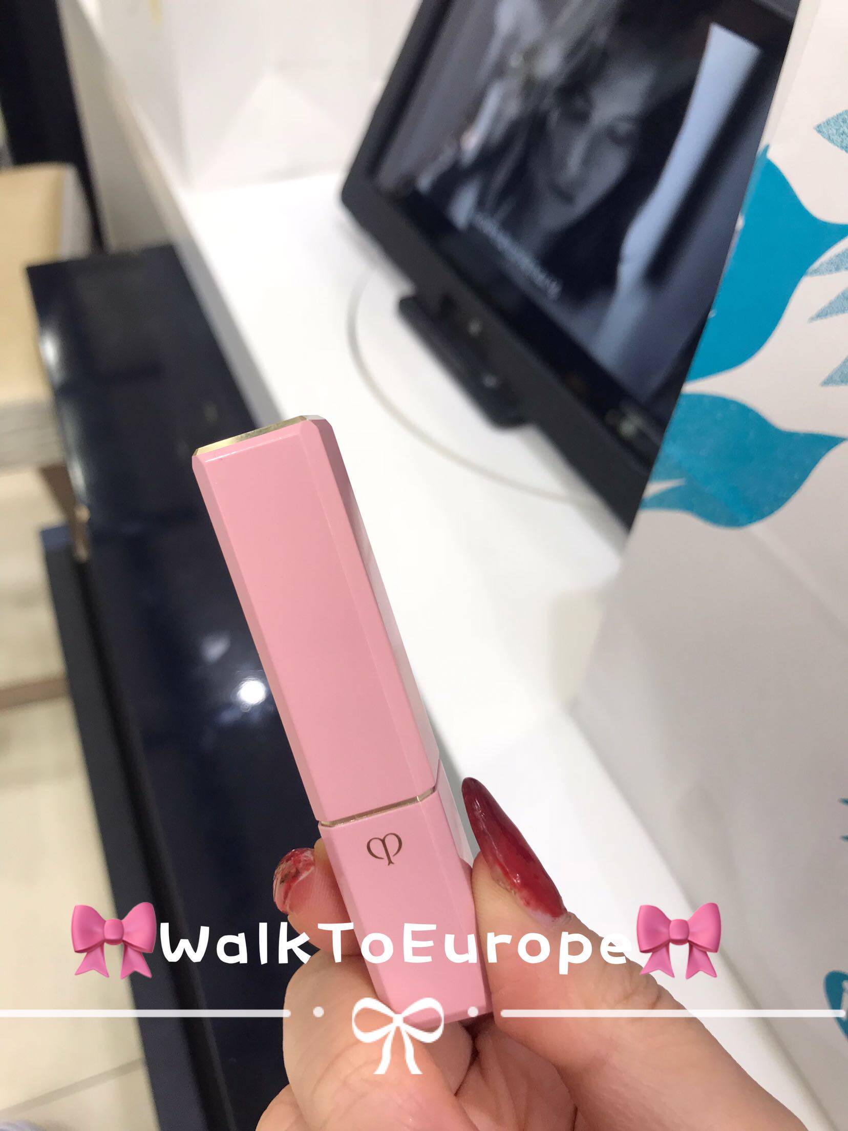 CPB/CDP肌肤之钥 18新品 粉色限量樱花润唇膏 2.8g