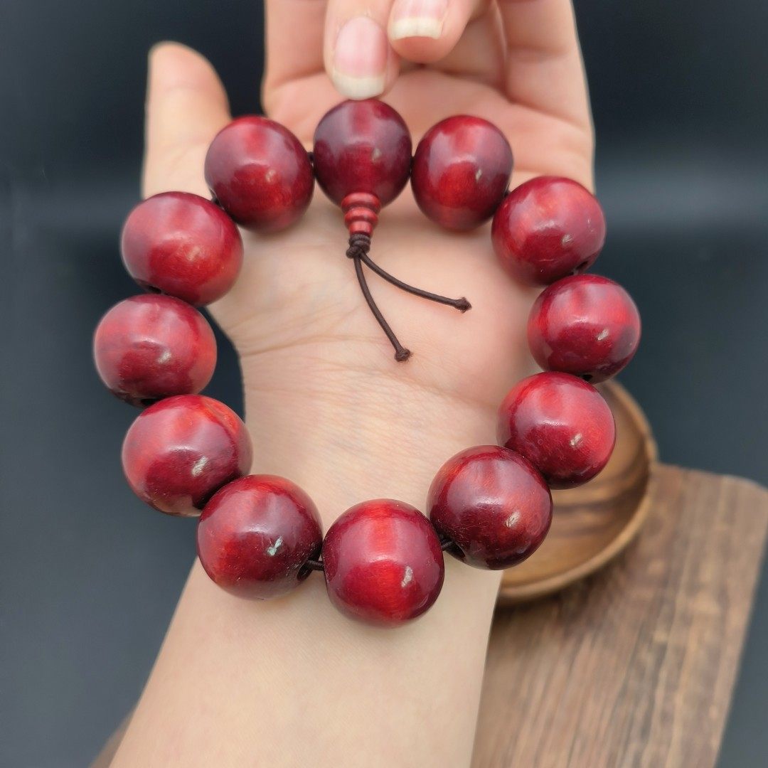 地摊20mm仿小叶紫檀木佛珠手链红色仿檀木手串展销会小礼品