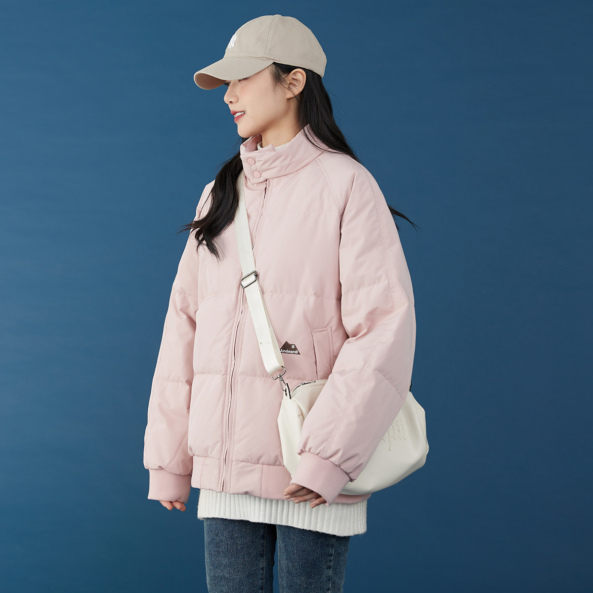 韩版短款立领粉色羽绒服