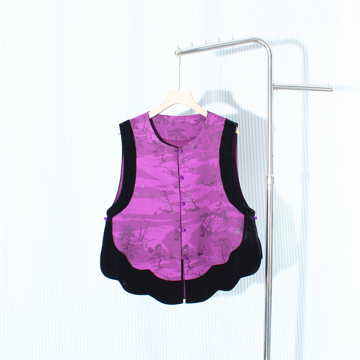 黑边撞紫色提花马甲女2026春秋新款中式国风高端气质精致坎肩马夹