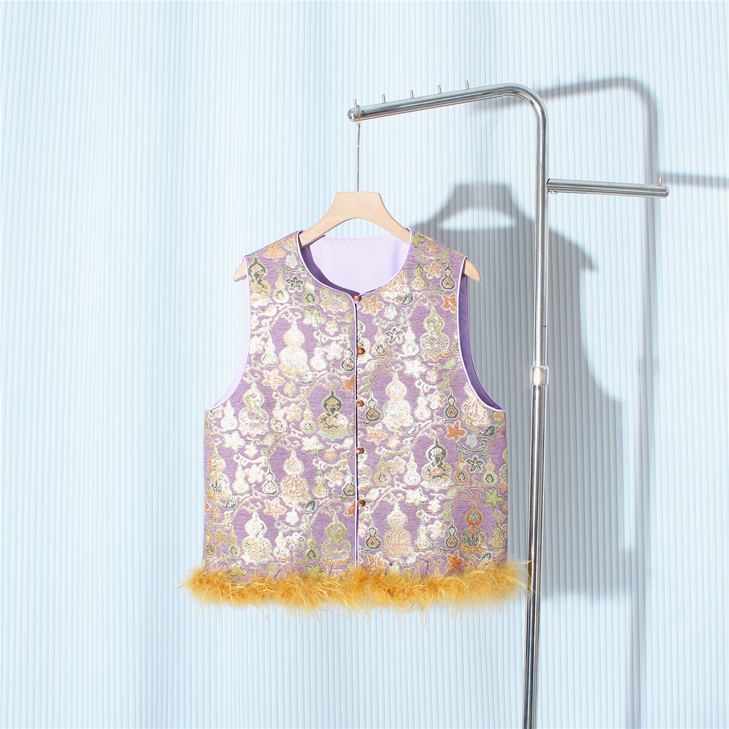 高级感年轻洋气新中式紫色马甲女冬保暖外穿可拆卸鸵鸟毛紫色背心