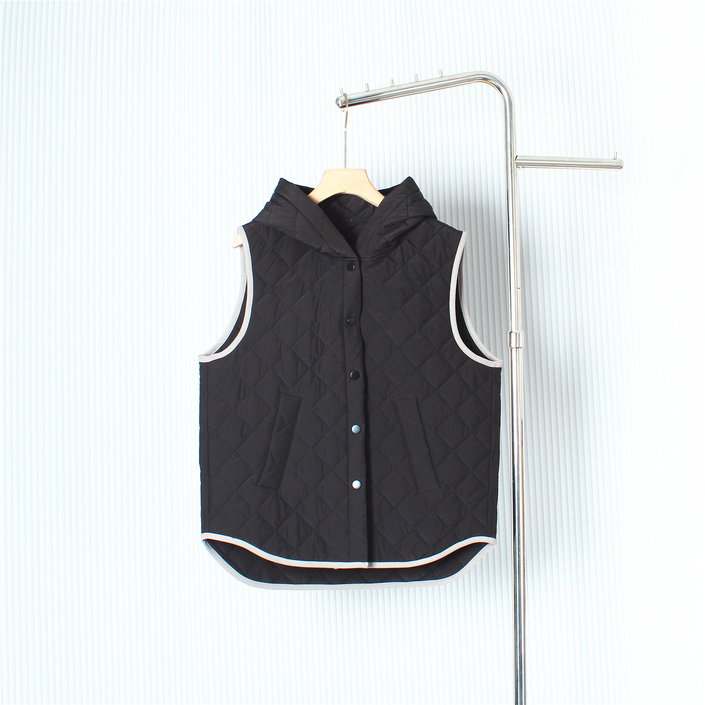 连帽坎肩夹棉棉服马甲背心女