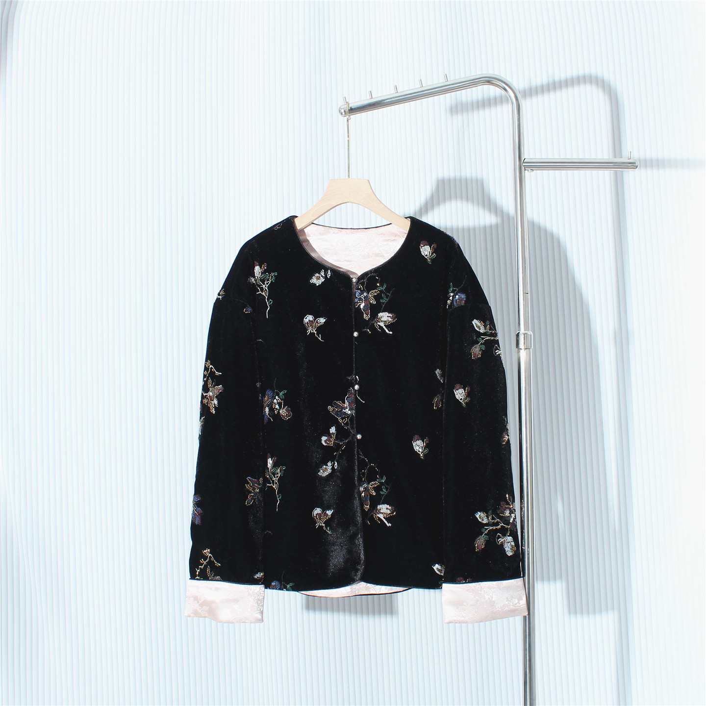 禅意复古蝴蝶梅花新中式国风重工亮片刺绣夹棉圆领丝绒棉服外套女,女装/女士精品,真丝上装,淘宝优惠券,粉丝福利购,淘宝优惠卷