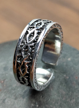 蔷薇少女水银灯苍星石荆棘戒指