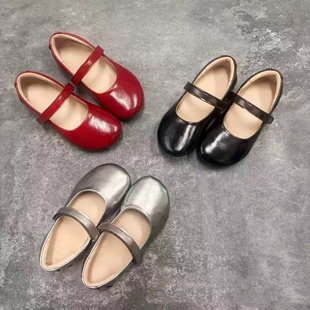 ins爆款幼儿园软底儿童婴儿发光小银鞋单鞋女童百搭宝宝公主鞋