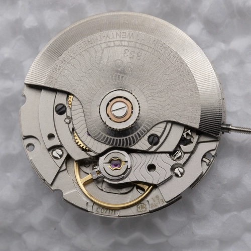 Onemic Original New от имени швейцарского ETA C07.111 Движение C07111 Движение V8 Сертификация