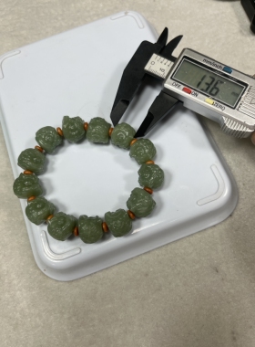 和田玉且末料醒狮手串天然青玉手工雕刻国潮文玩男女款平安手链
