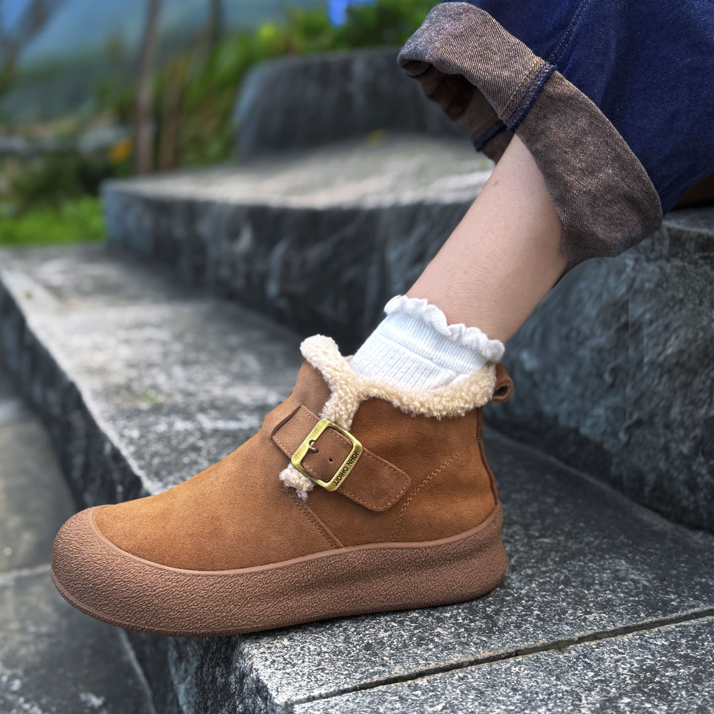 原创手工磨砂牛皮冬季保暖棉靴子