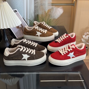 冬季加绒星星板鞋女加厚保暖羊羔毛2025新款舒适百搭运动休闲女鞋