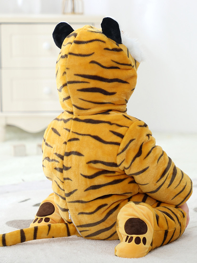 BABY ONE-PIECE WINTER CLOTHES BABY KICK-PROOF FLANNEL HOME WEAR TIGER PAJAMAS AUTUMN AND WINTER THICKENED OUTING HUGGING CLOTHES