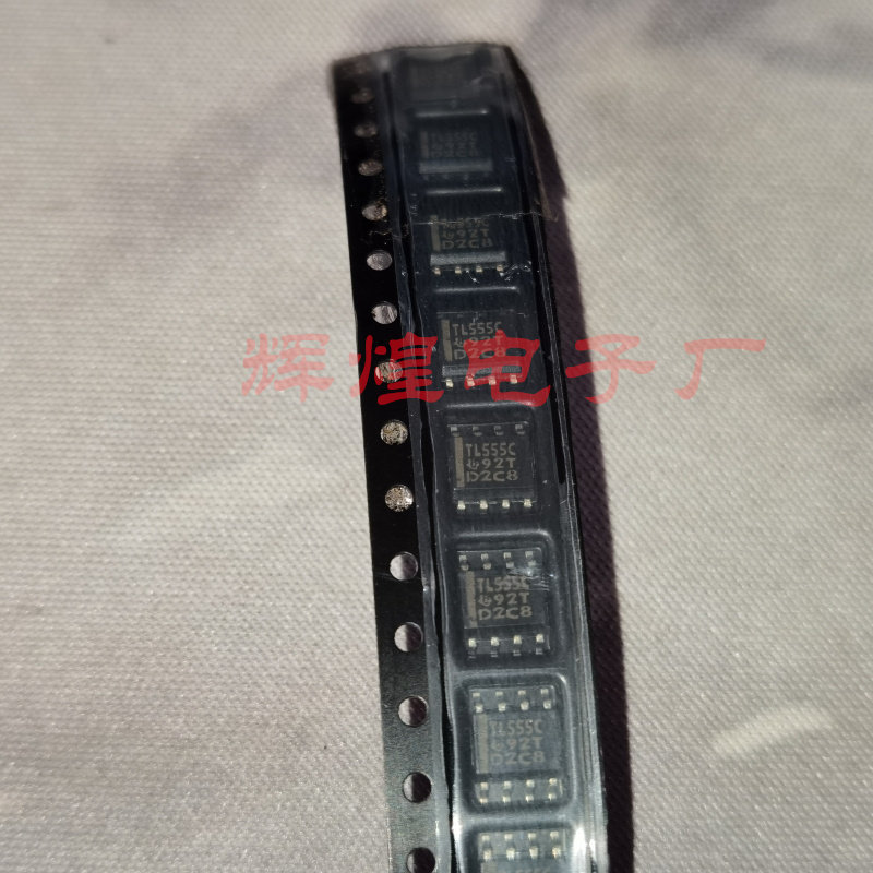 TLC555CDR TL555C 封装SOP8贴片