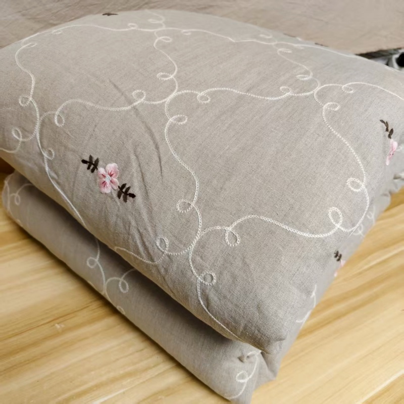 【静待花开】秋冬厚款雨露汉麻被子 200*230cm 绣花 双人被可洗涤