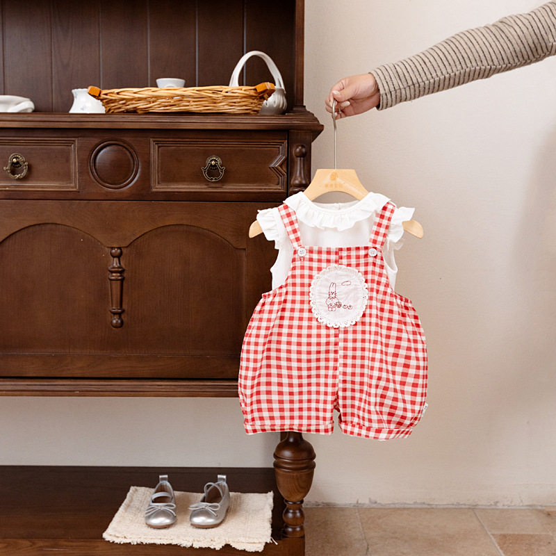 婴儿衣服夏季女宝宝背带裤套装新款甜美一岁婴幼儿夏装洋气两件套