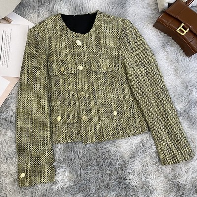 简约高级感橄榄绿粗花呢外套