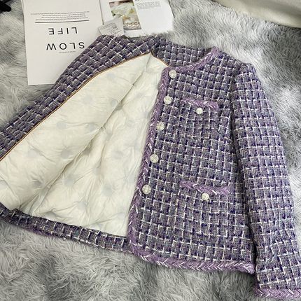 90国标白鸭绒！紫色纱线重工编织小香风粗花呢外套羽绒服A72037