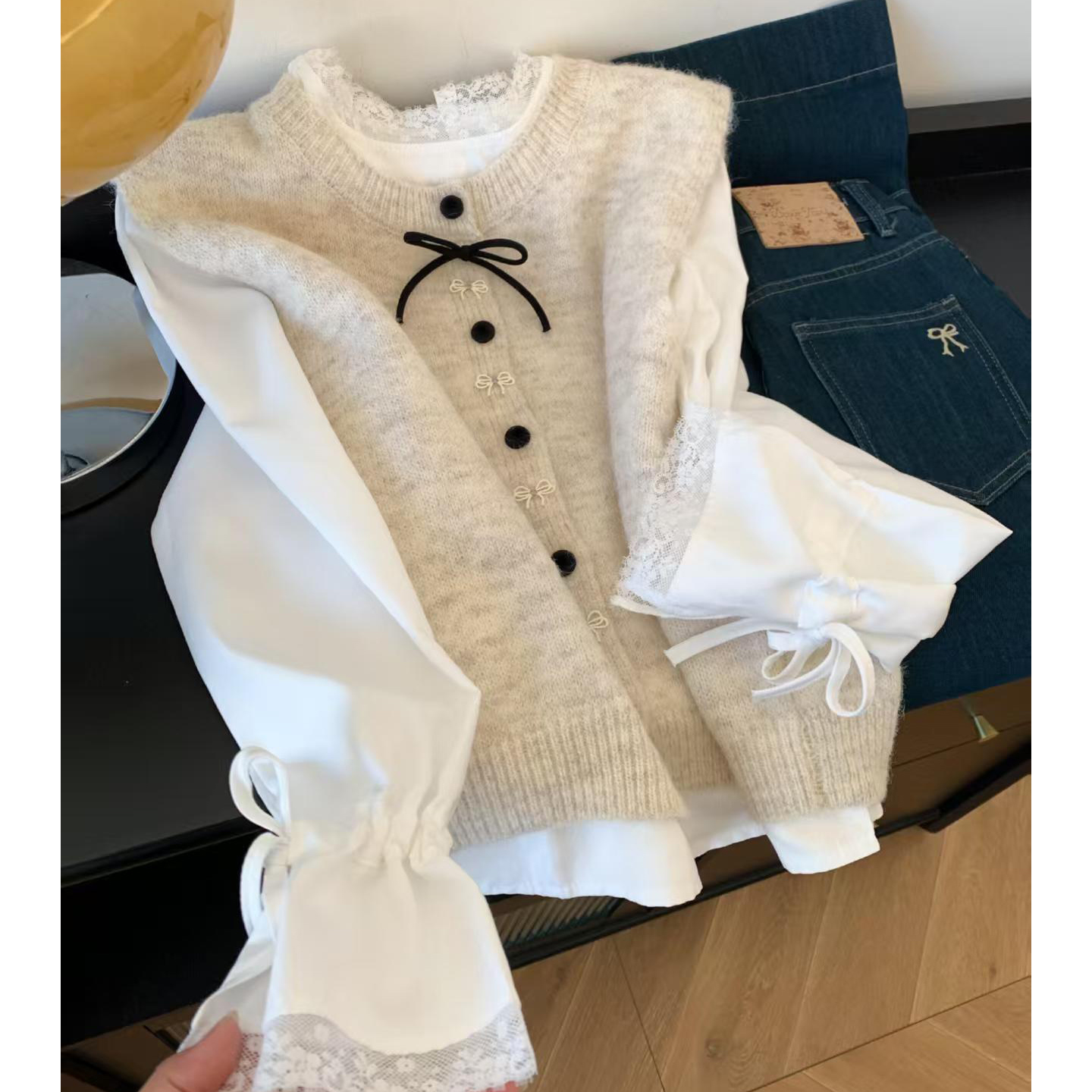 2025新款超火针织马甲衬衫套装