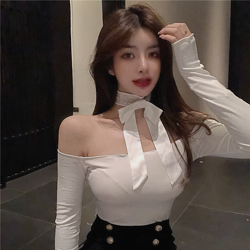 Real price real shot one shoulder long sleeve T-shirt slim and sexy, net red off shoulder top