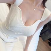 51STUDIO自制ZE159很有女人味 性感桃心领显胸大裹身舒适针织背心