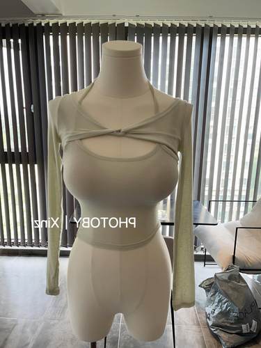 现货！51STUDIO自制秋新款简约时尚套装挂脖吊带+长袖体恤