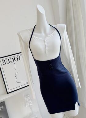 早秋纯欲风长袖白色性感透视上衣修身收腰小心机蓝色挂脖裙套装