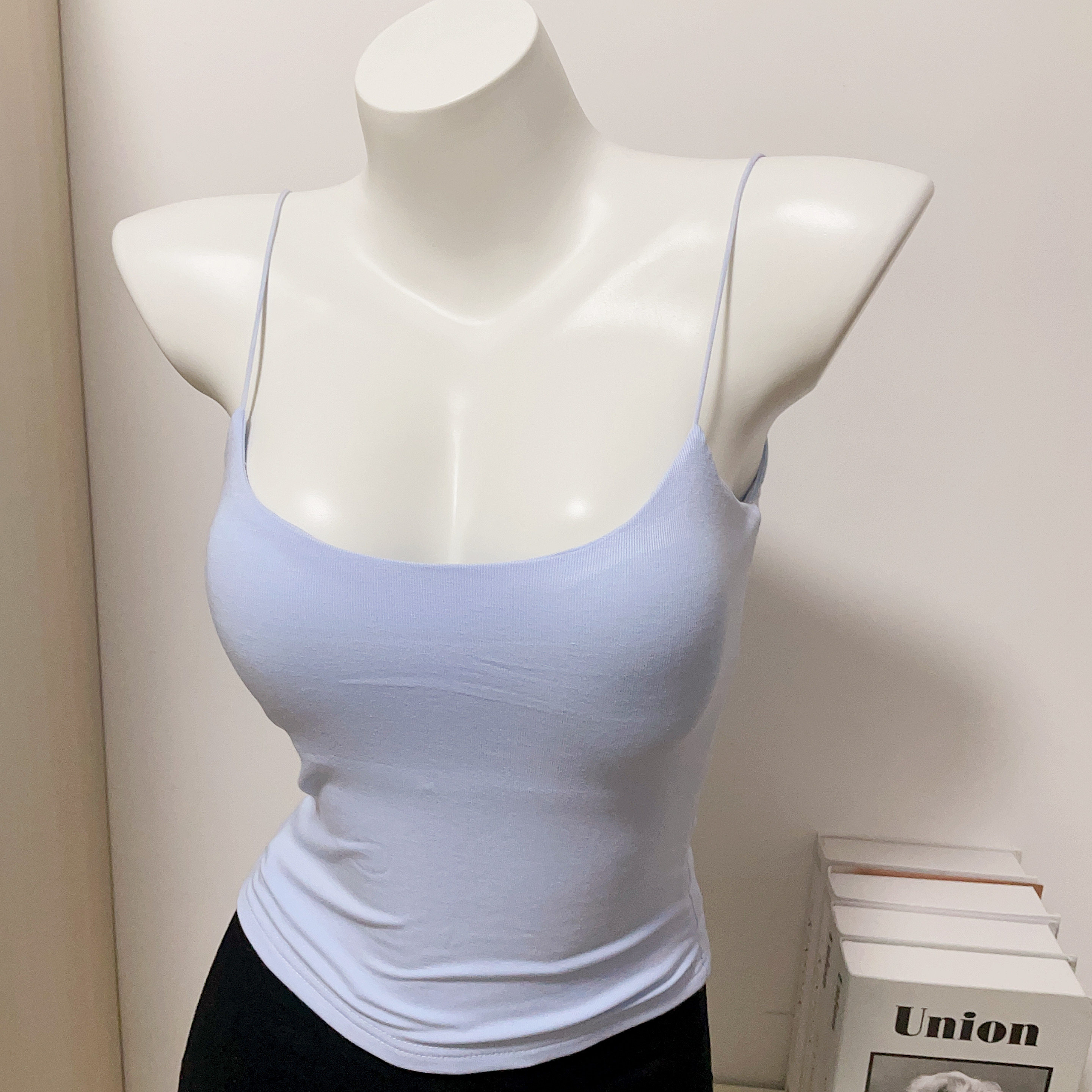 现货【基础即经典】穿不腻版型巨赞 自带胸垫两色吊带内搭新款,女装/女士精品,背心吊带,淘宝优惠券,粉丝福利购,淘宝优惠卷