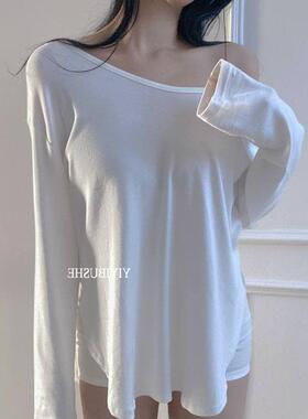 热销 51STUDIO自制 MS183人手一件~简约露肩奶白色宽松长袖T恤