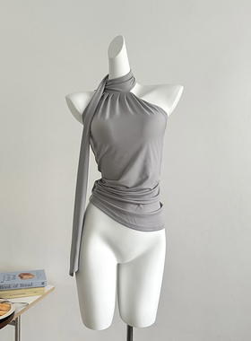 现货~51STUDIO自制 灰/黑色新款气质挂脖背心露锁骨女人味上衣