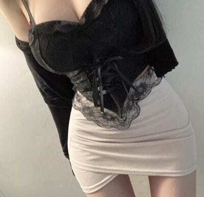 现货~51STUDIO自制性感高腰不规则紧身短裙纯色显瘦弹力包臀裙