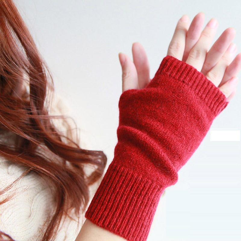 羊毛线半指手套女冬可爱韩版学生写字漏指护腕露指无指洞保暖针织