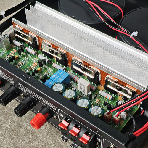 220v音响功放环牛加4家用功放机