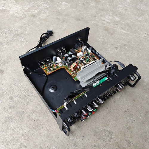 当机箱卖带均衡EQ放大器实验室