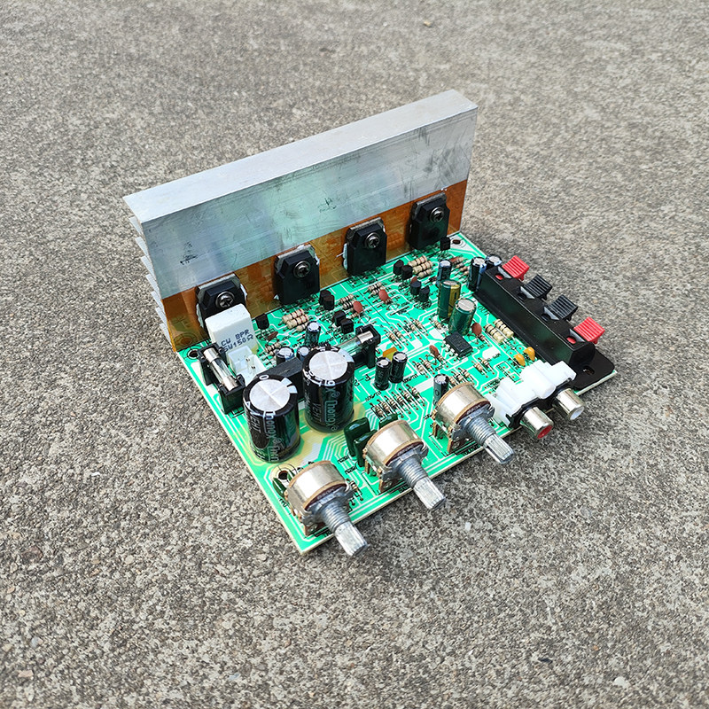 4管推动PK数字功放板数字音频放大模块双声道带音调100W*2大功率