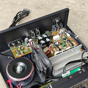 不能用损坏功放当机箱卖带环牛2.0放大器实验用研究钱亏本处理220