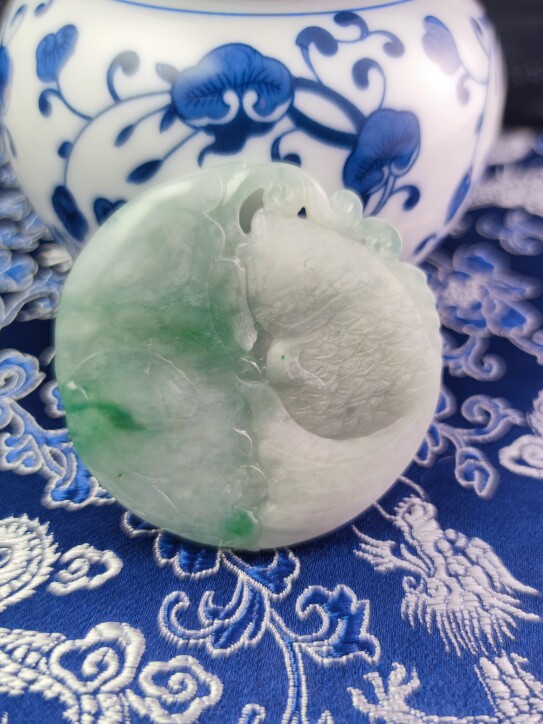 YSM天然翡翠A货细糯化起冰飘阳绿手雕荷叶鲤鱼吊坠挂件连年有余