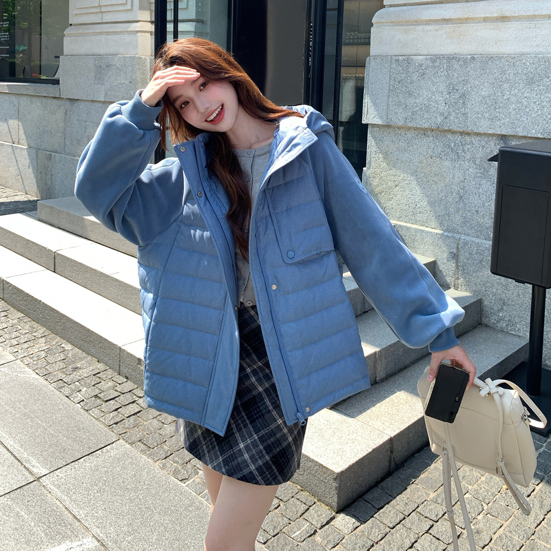 新款设计师原创新标90绒蓝色拼接羽绒服9196-p215k355，女装羽绒服，唯尔萱