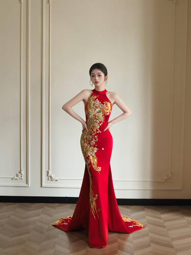 出租新中式红色旗袍敬酒服新娘订婚礼服龙凤褂秀禾服刺绣定制