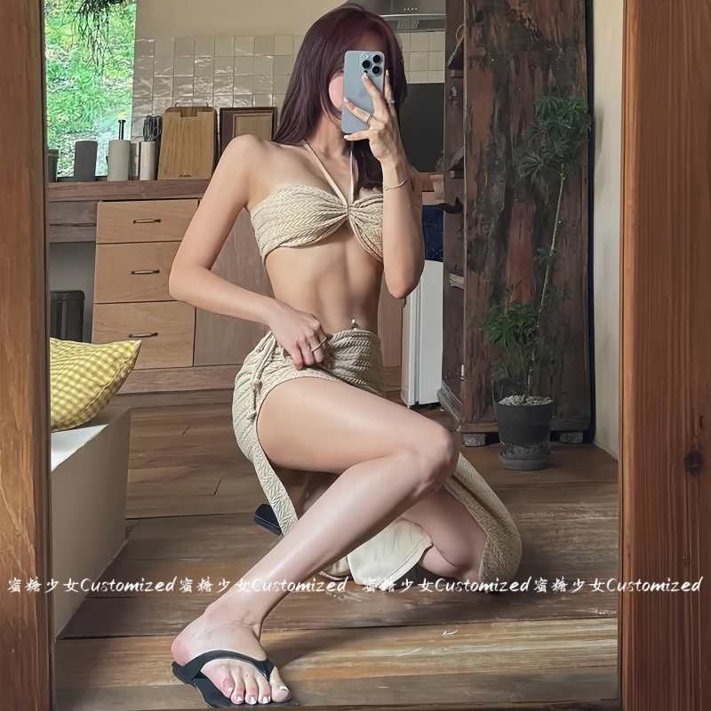 泰式复古辣妹性感抹胸挂脖比基尼三件套高级感绝美海岛度假泳衣女