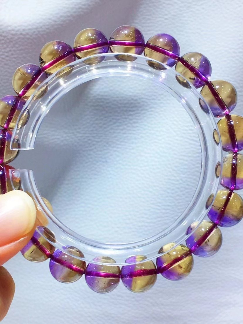 天然紫黄晶手链稀有鸳鸯体共生紫黄晶手串尺寸:10毫米