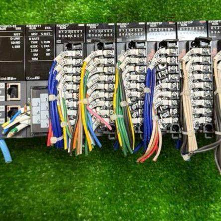 R61P R04CPU RX40C7 RY40PT5P RJ61BT11 RJ71GF11-T2 P议价维修