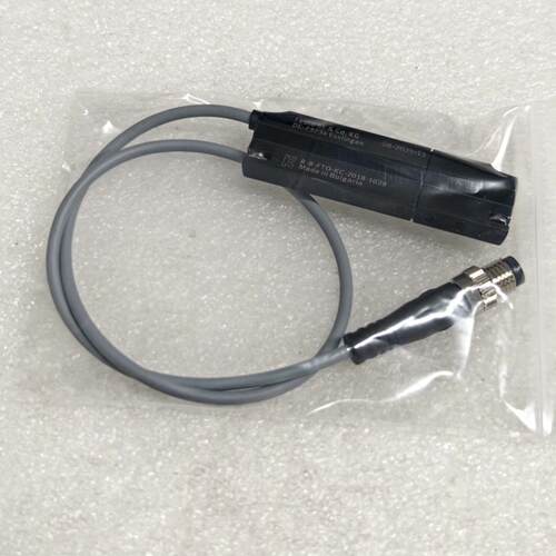 SDAT-MHS-M50-1L-SA-E-0.3-M8 费斯托位置传感器1531265议价维修