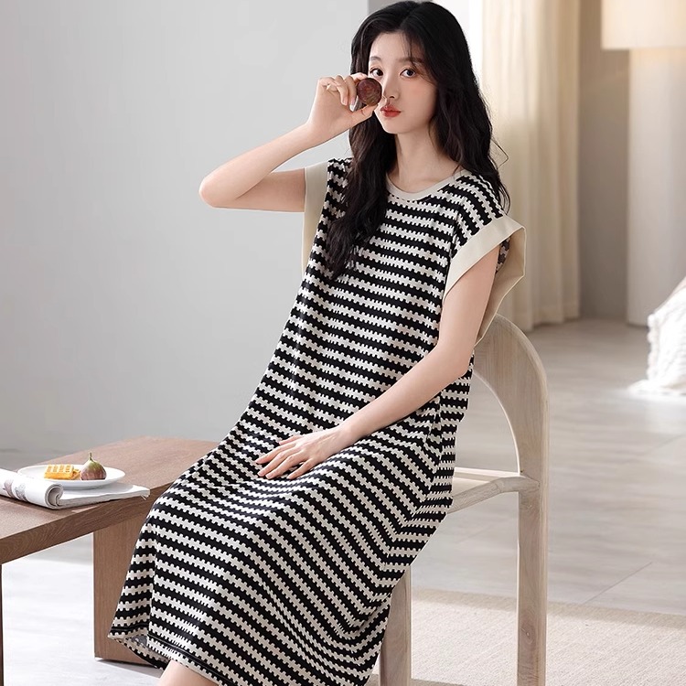 睡裙女士睡衣夏季纯棉无袖背心长款家居服夏款大码条纹休闲可外穿