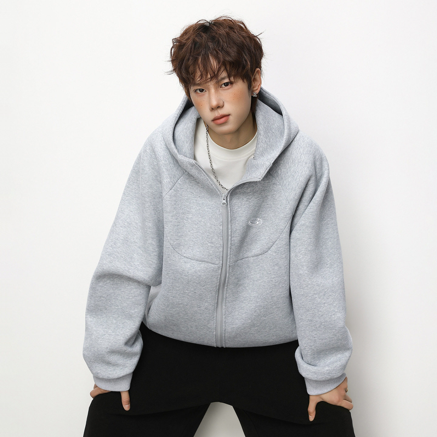卫衣男款结构分割短宽boxy帽衫撞色刺绣美式外套OW8035-P70控118,男装卫衣,电商A362